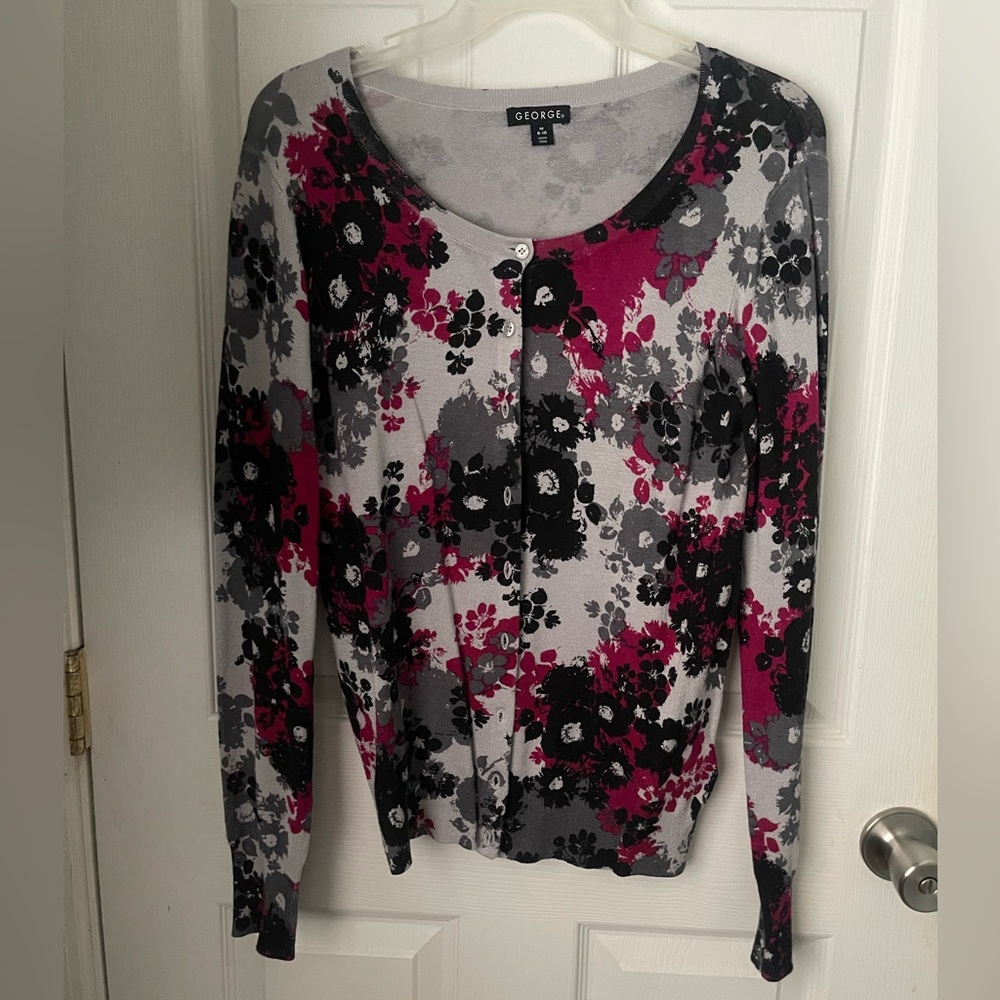 Ladies Floral Design Cardigan
